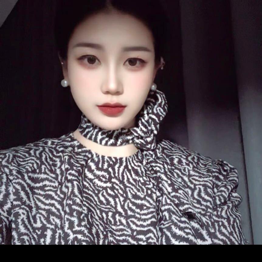 娜娜时尚女装