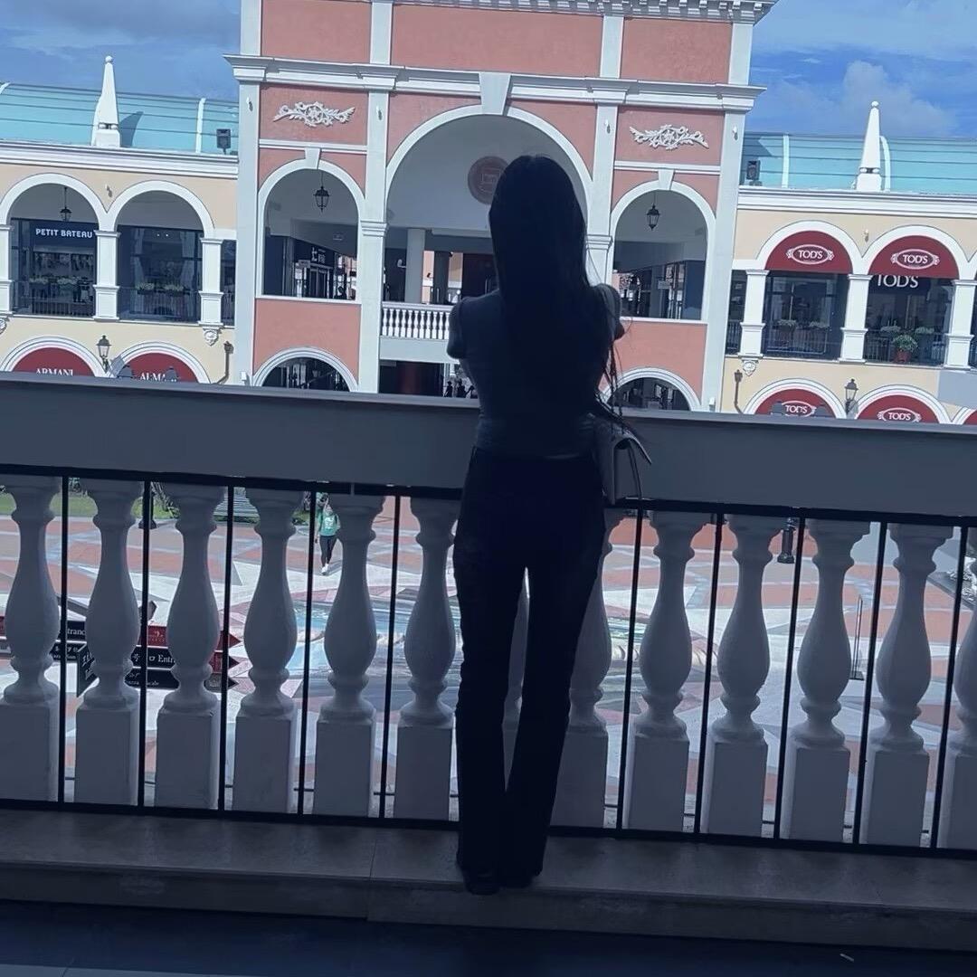 🍃@☾⋆᭄封心锁爱ꦿ໌້۵：☾