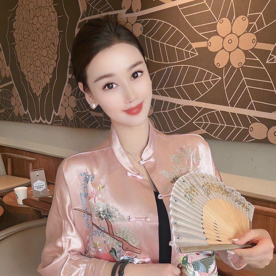 静静老师