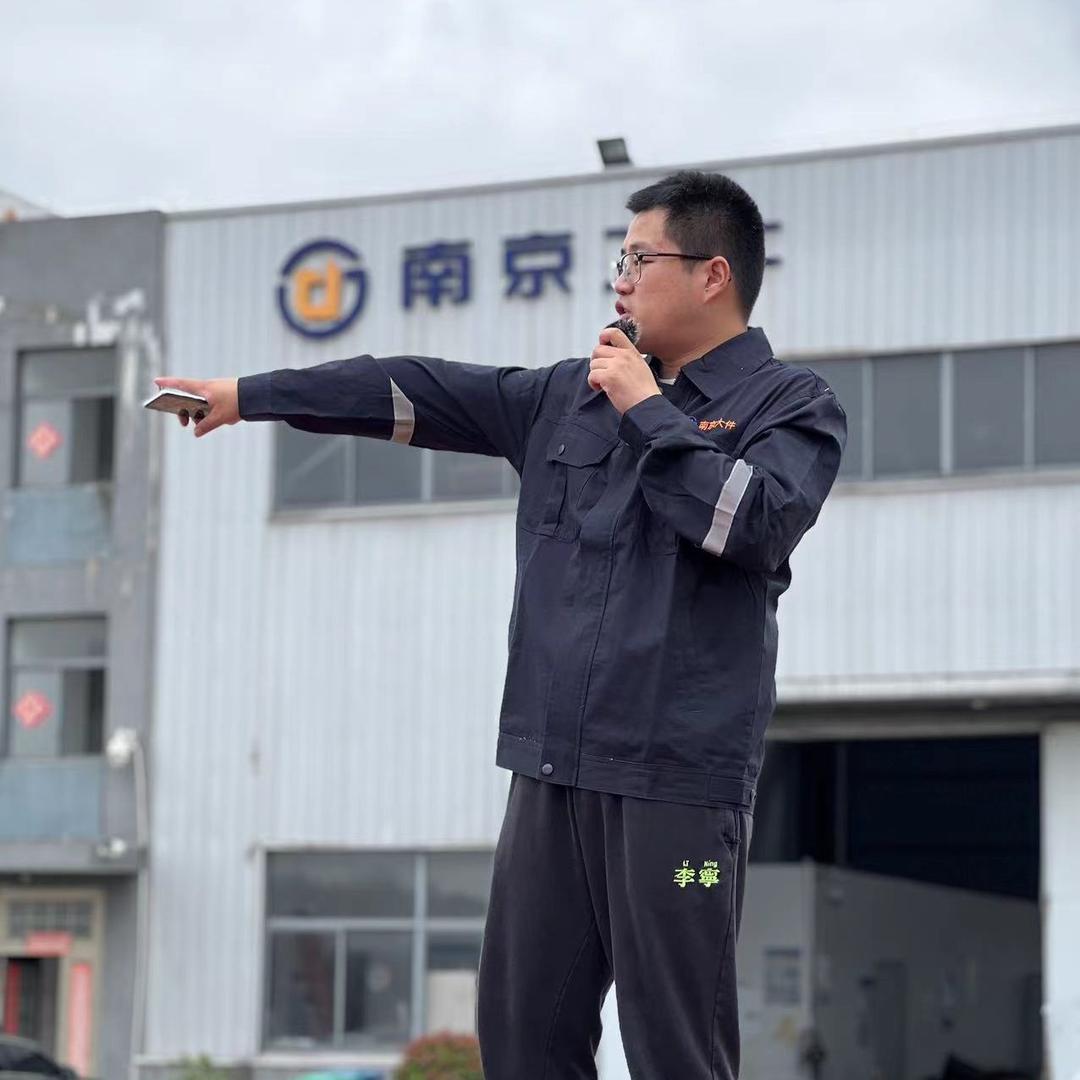 肿裁裁的生活
