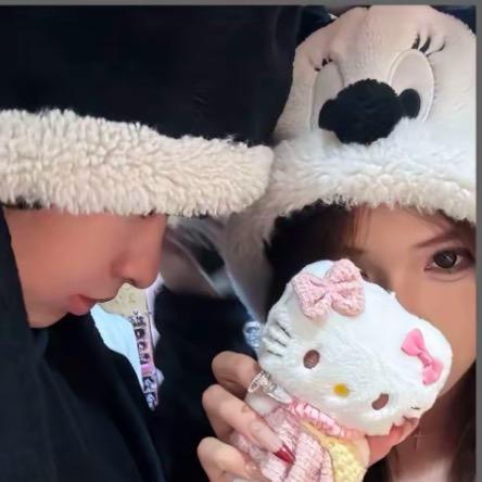 不爱喝热奶茶🧋