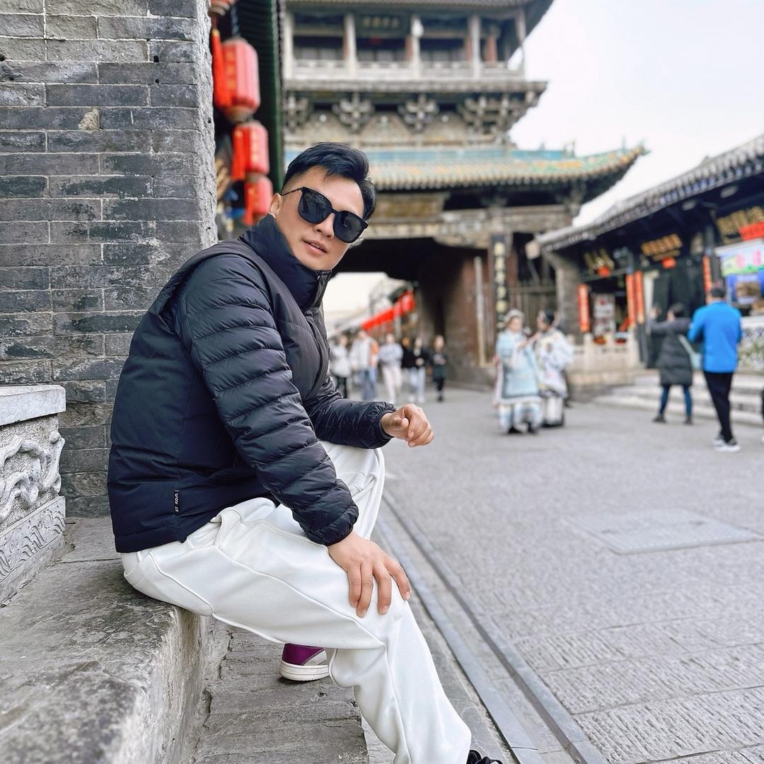 山西导游东东