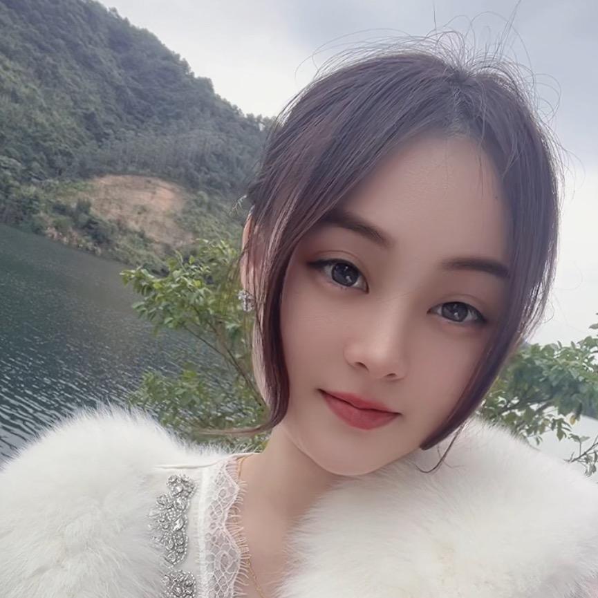 露露女王