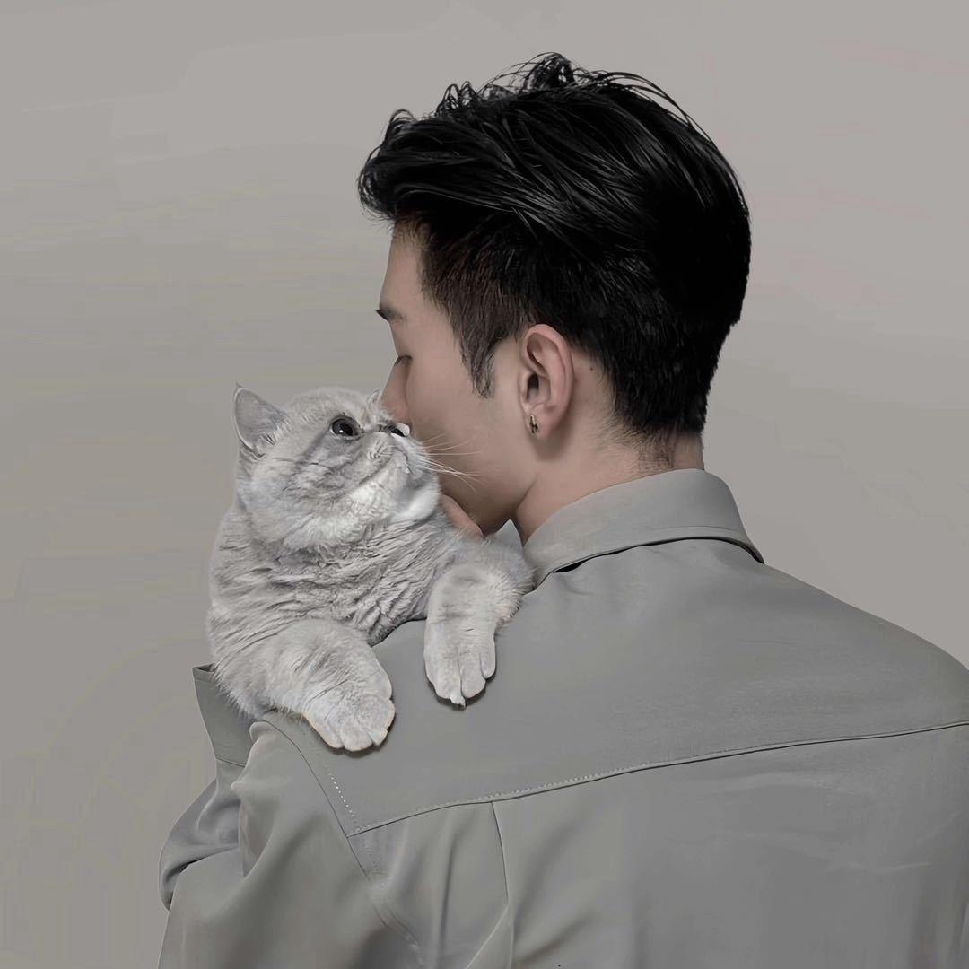 @  可乐爱加冰🧊