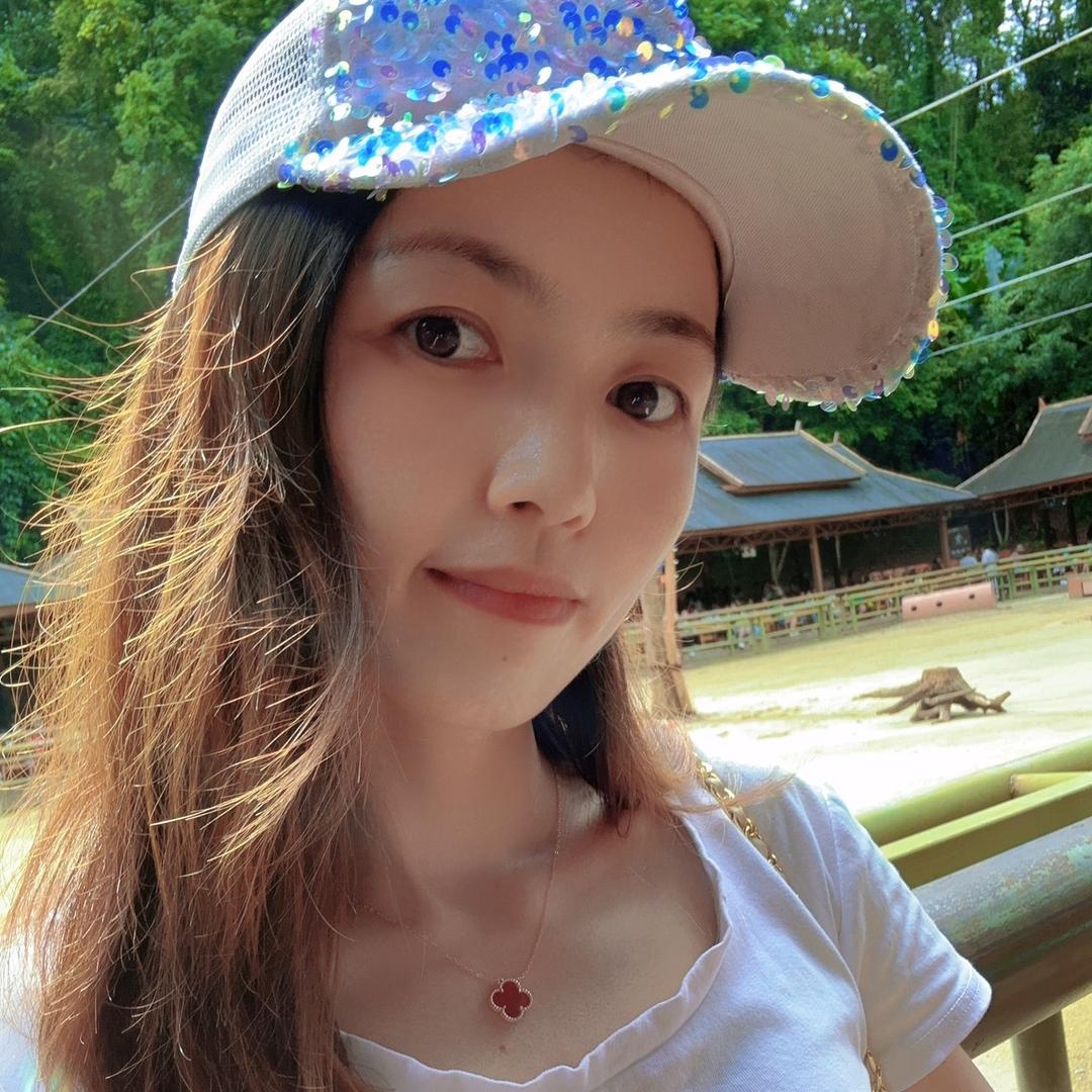 橙轩服饰