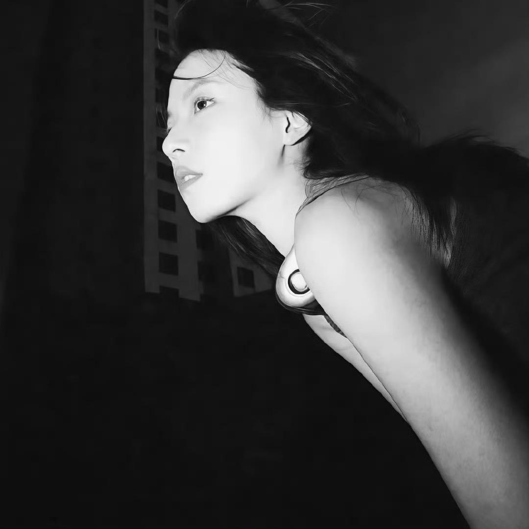 𝑴𝒚  𝑸𝒊𝒏𝒈