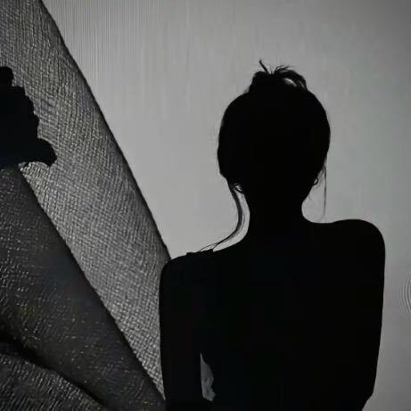 小R.