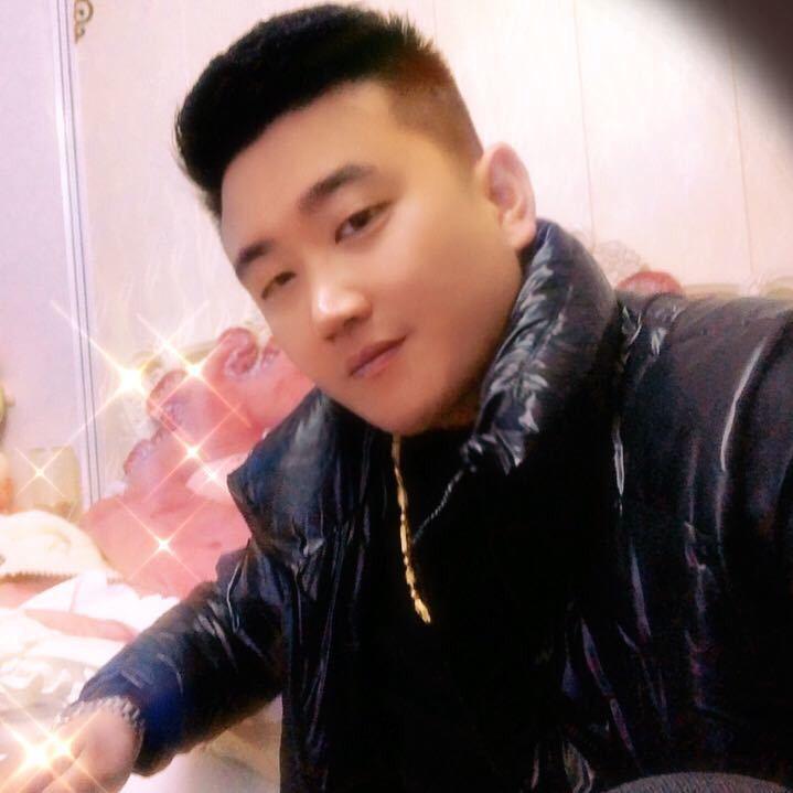 奋斗中的男人@💋✨ 《承蒙厚爱》