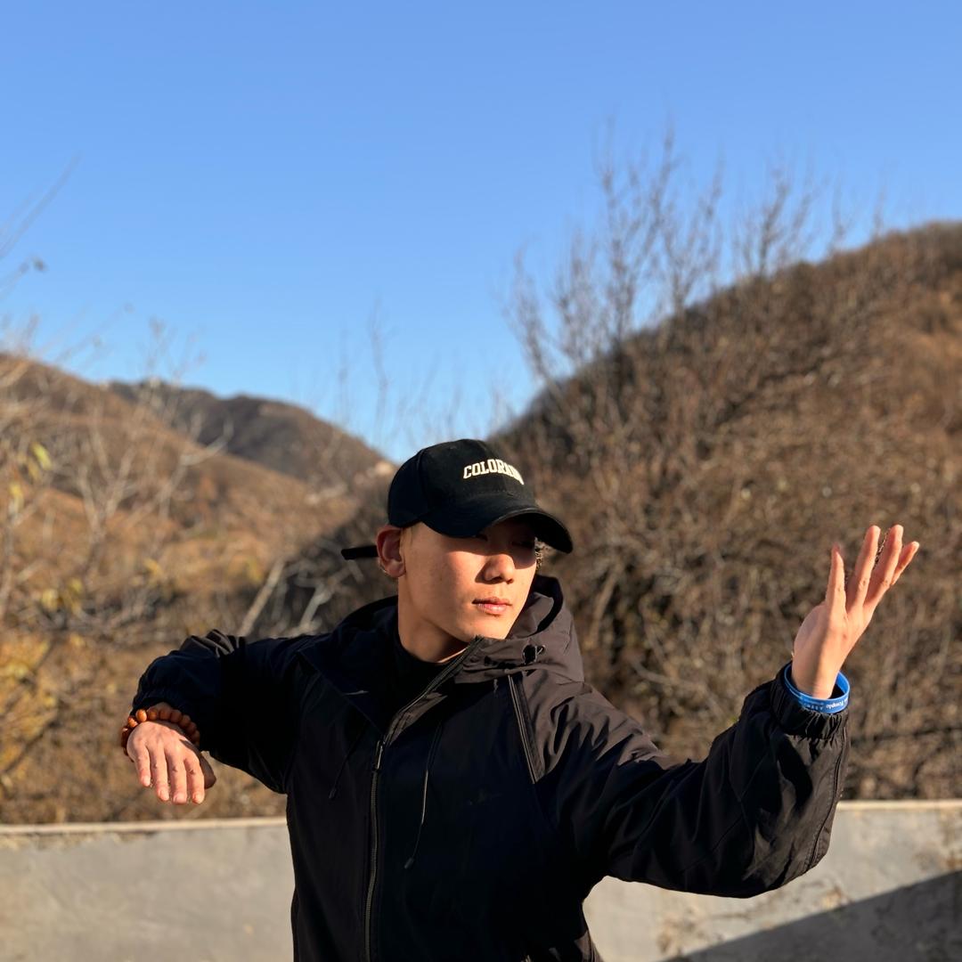 鴻