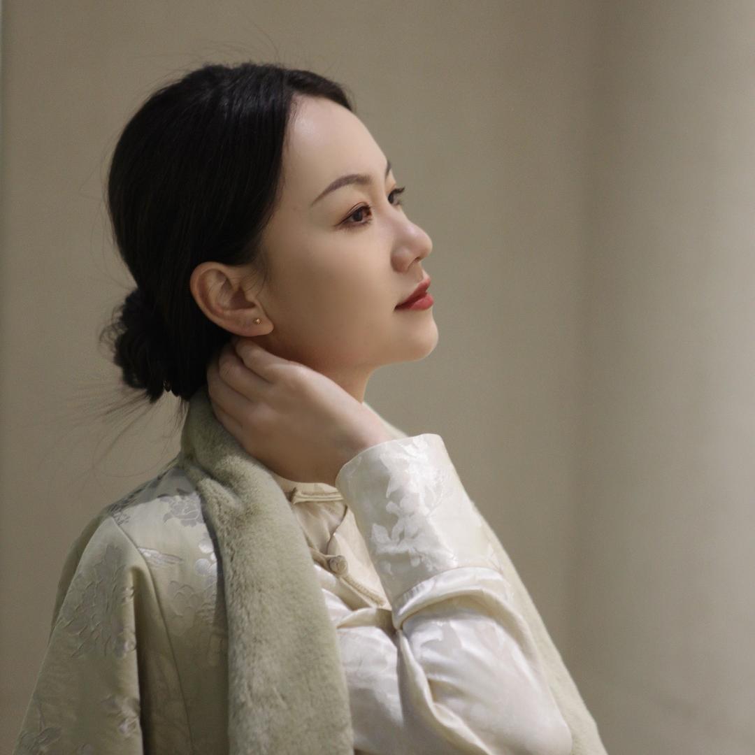 赵南西.