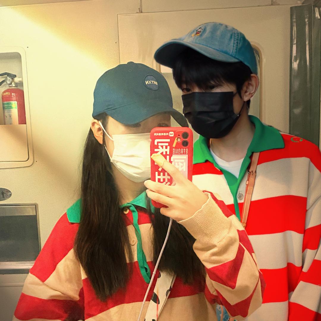 王源把999朵玫瑰给了我（北京站）
