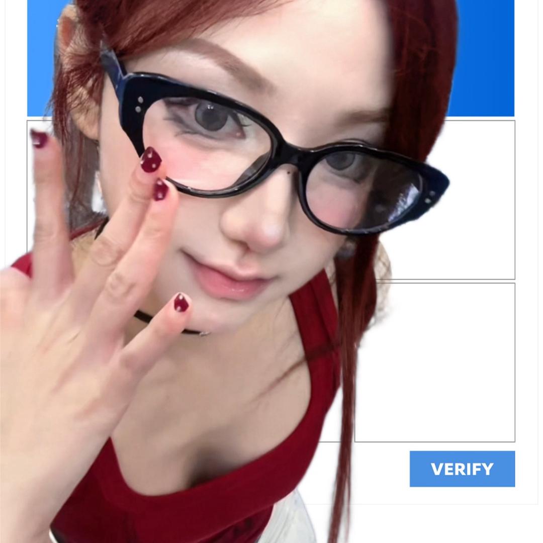 圆脸辣妹〽️