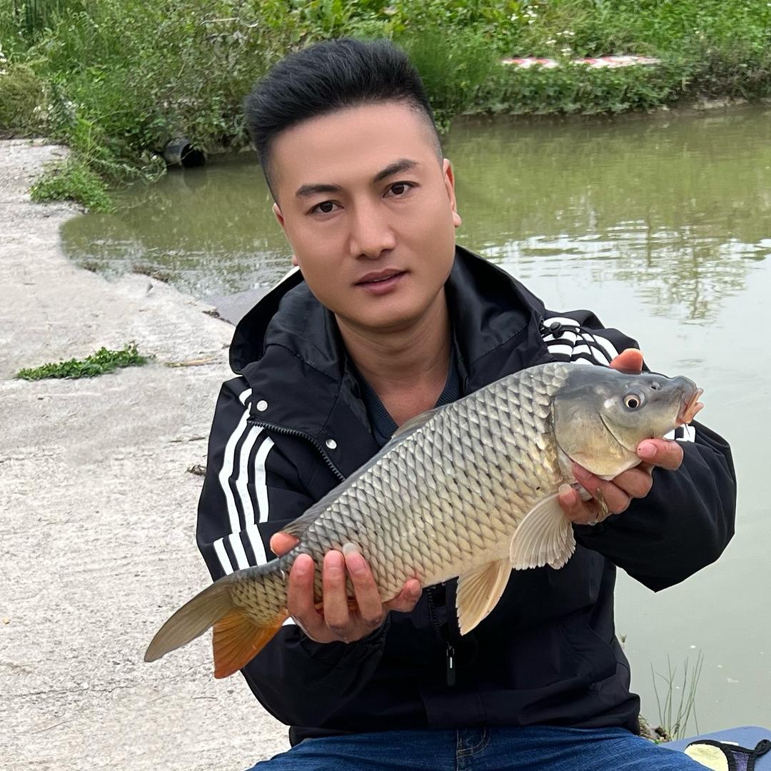 令狐师兄钓鱼🎣