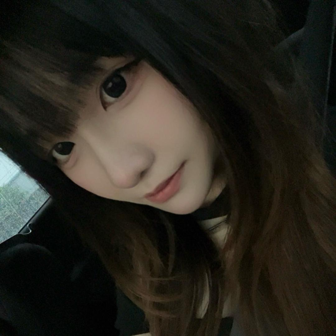Jia ( ⸝⸝>⤚<)