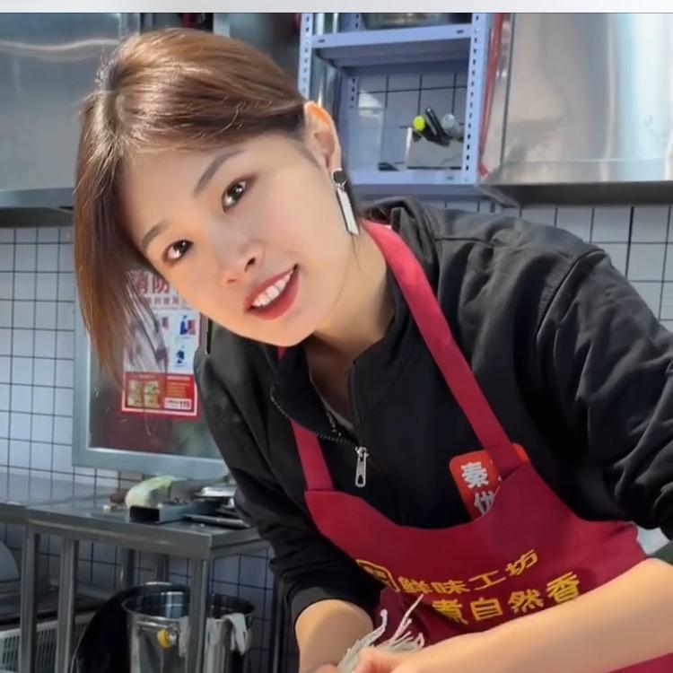 阿姐柒柒有家店（连赞拉黑）