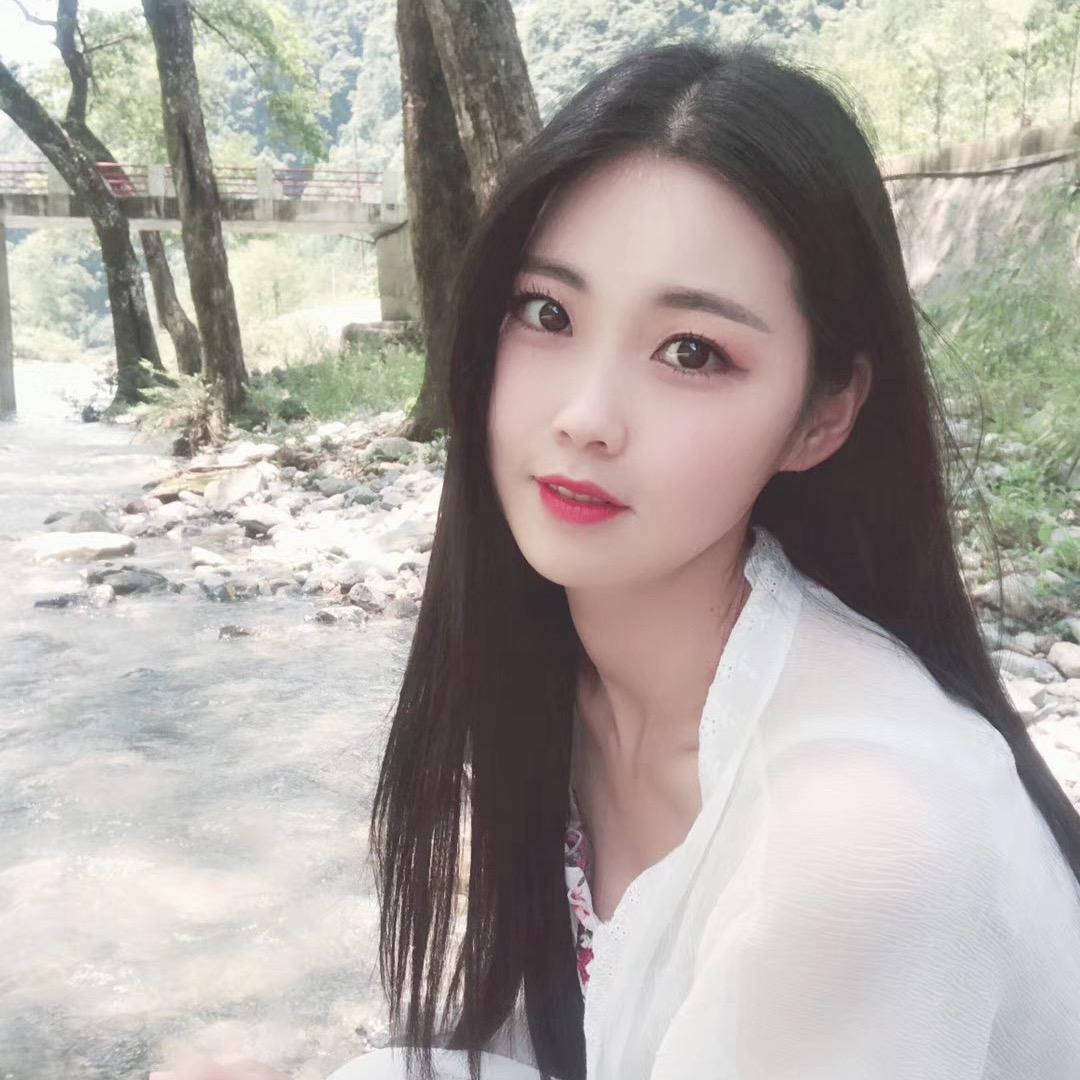 是丫丫老师呀