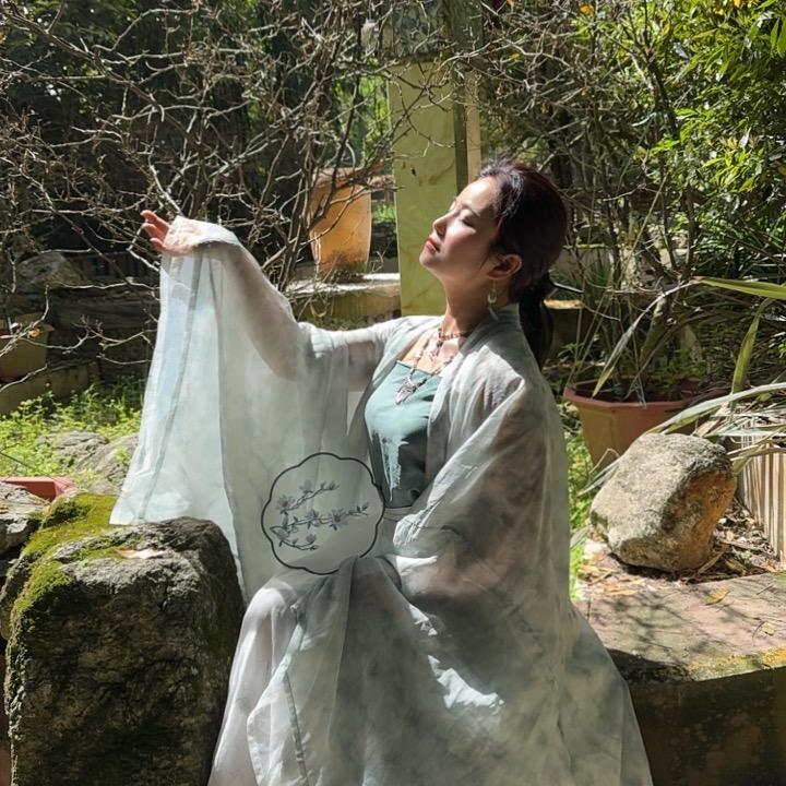 家有二千金👑👑👑