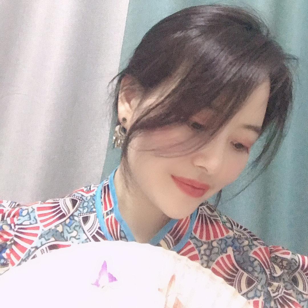 艺涵服饰品牌折扣汇