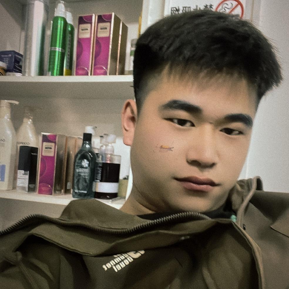 滇鸿二手车（浪人小尹）