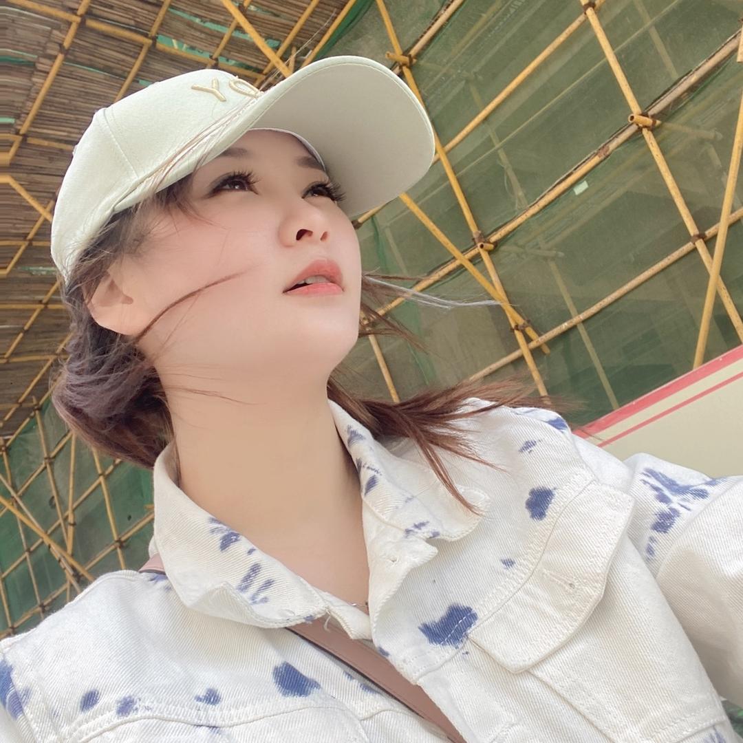 可爱小胖妞