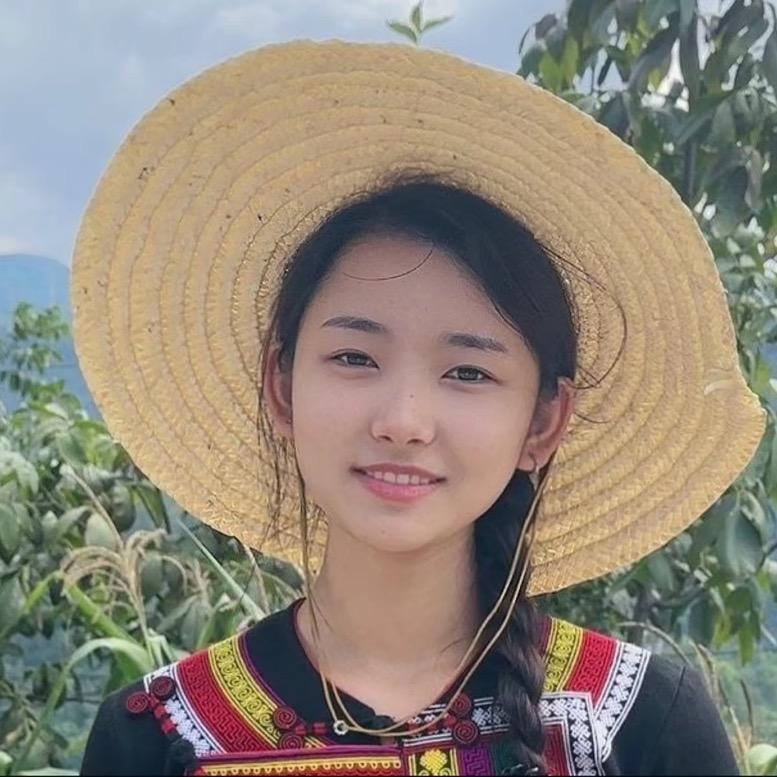 凉山佳薇同学
