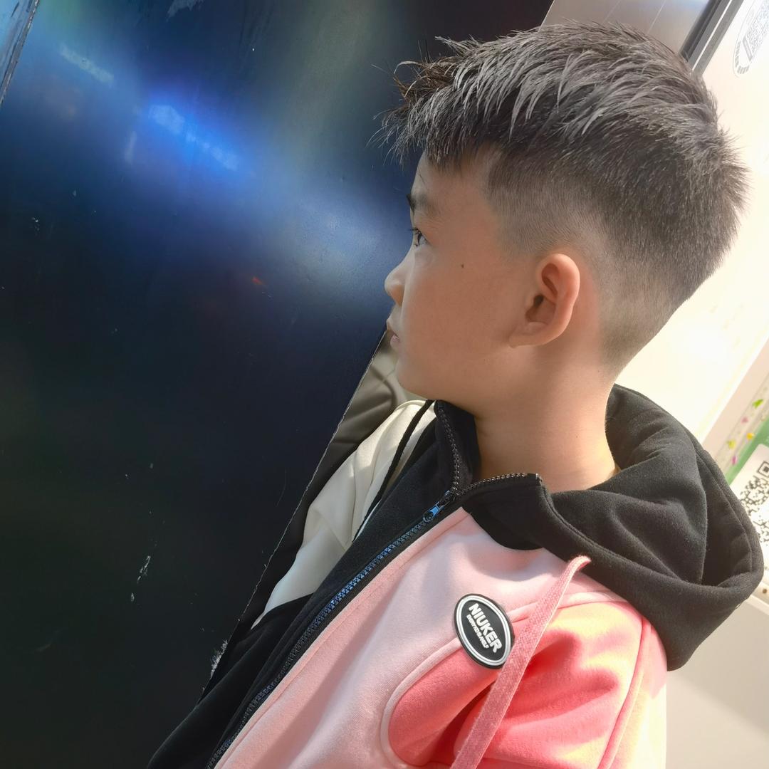 莹崽