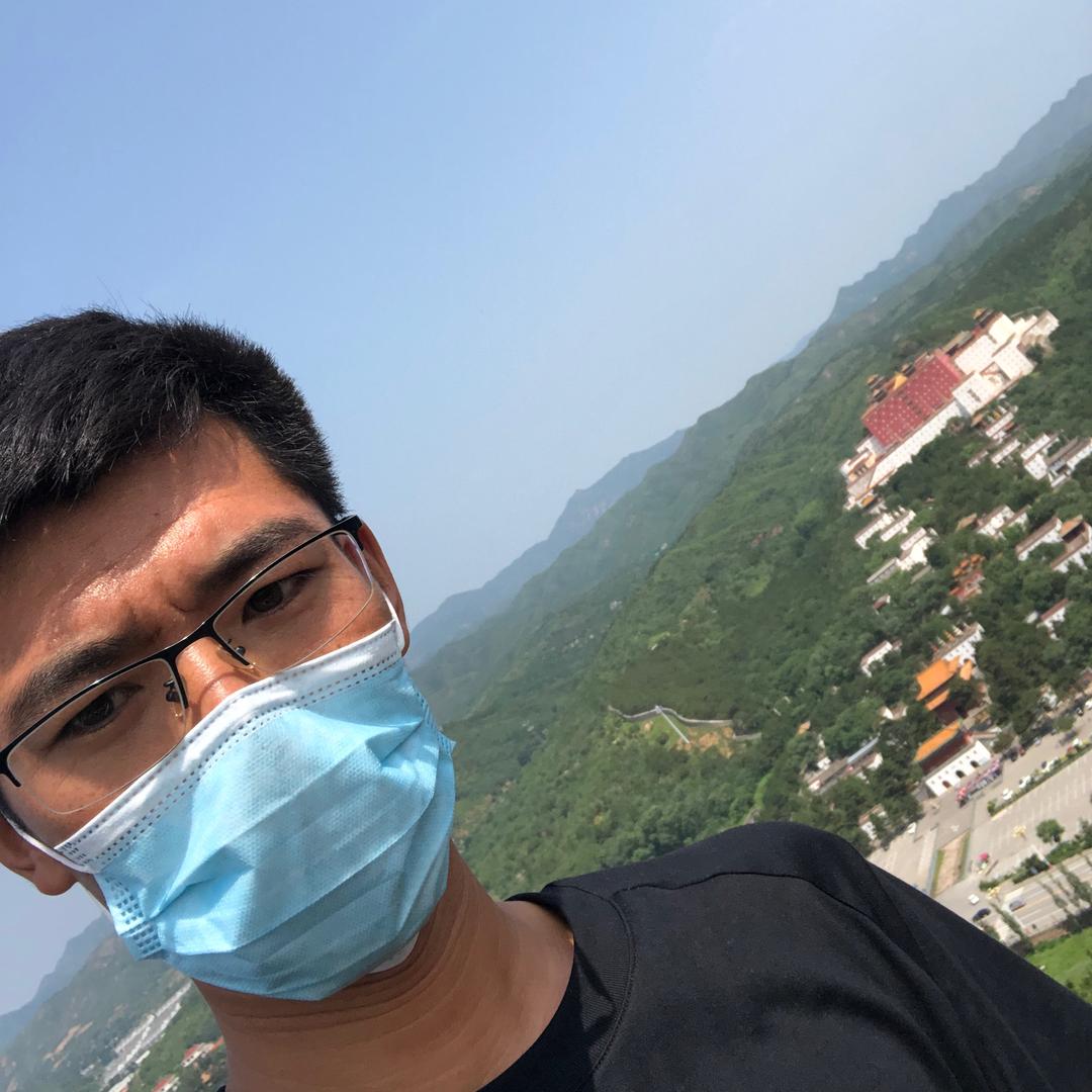 我叫小裴