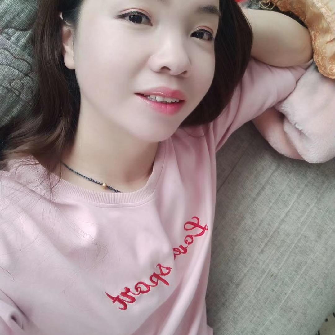 缺钱不缺爱的社会