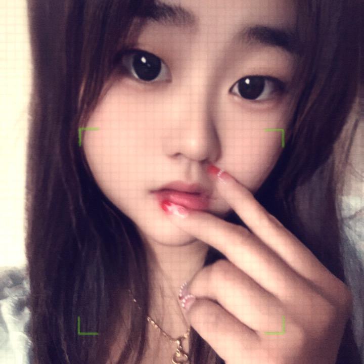 妞