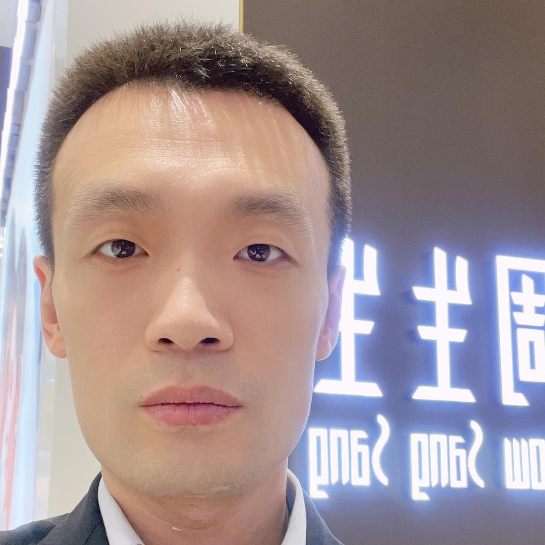 周生生 闫鹏宇