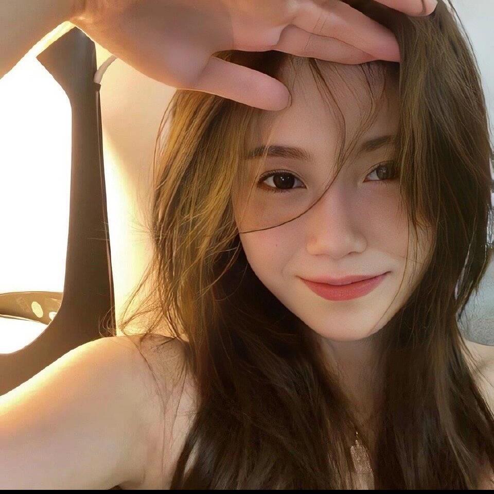 开奔驰E的牛马
