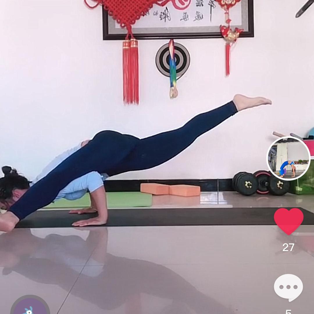铁打的乐乐呀：