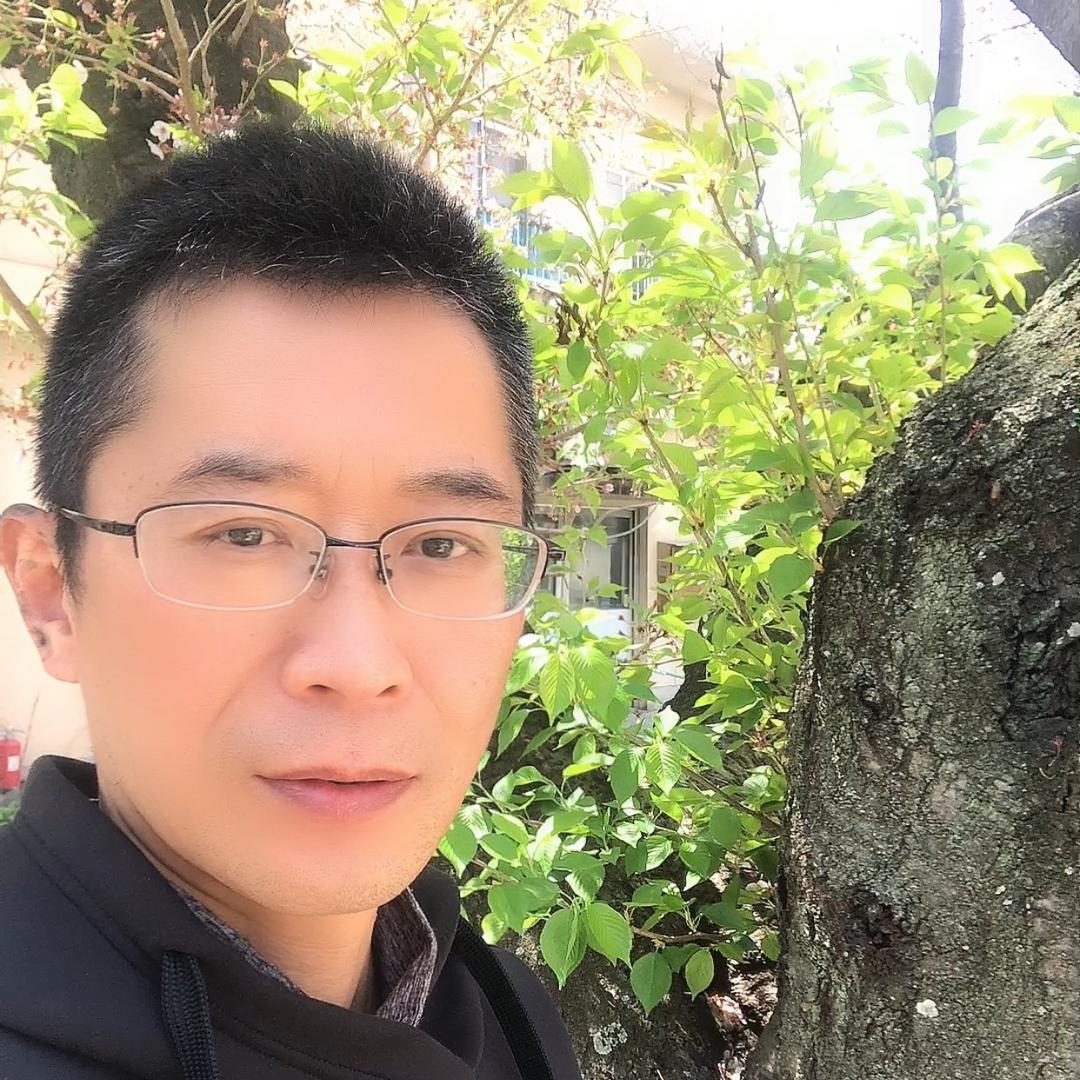 锁子🇨🇳在日本