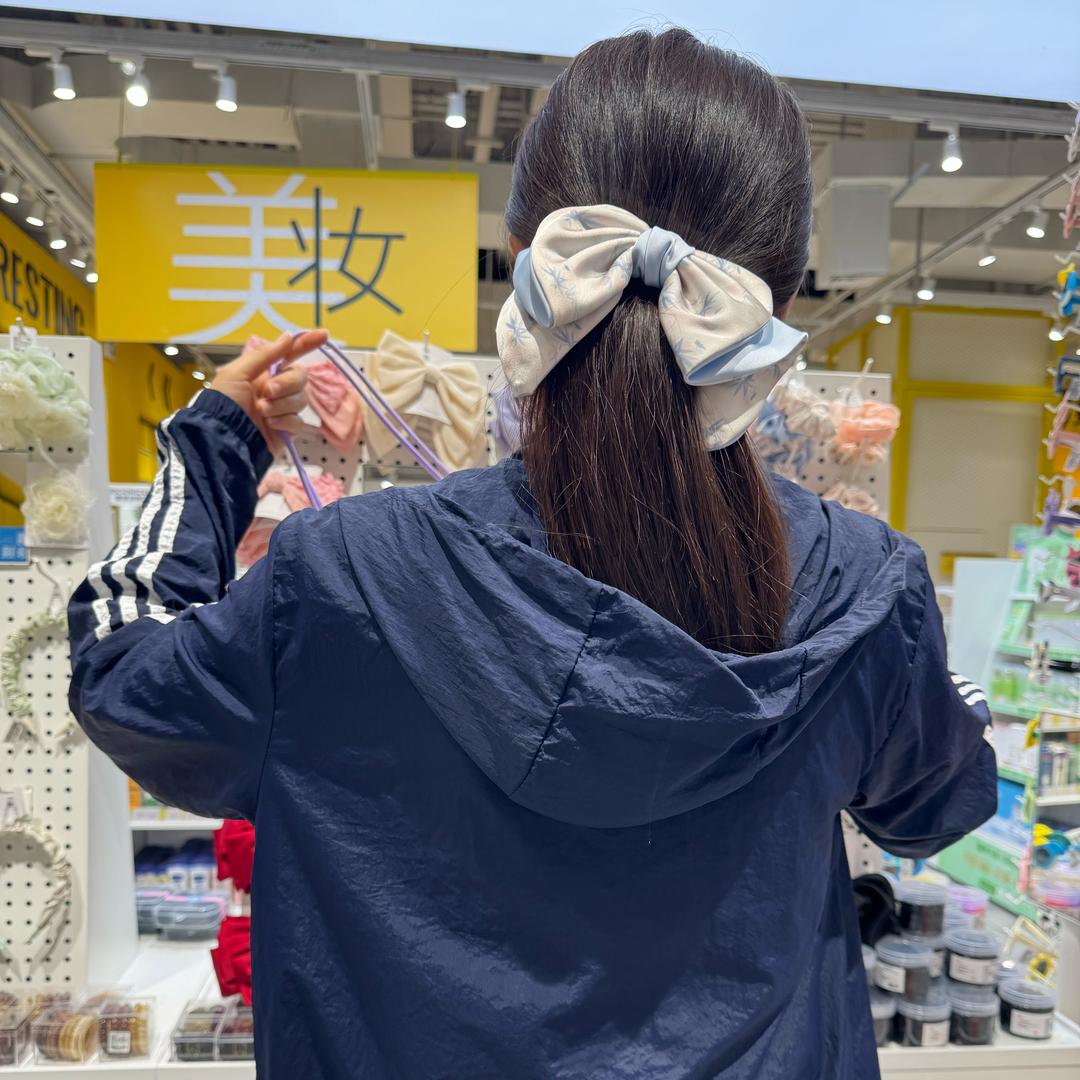 低调在飞