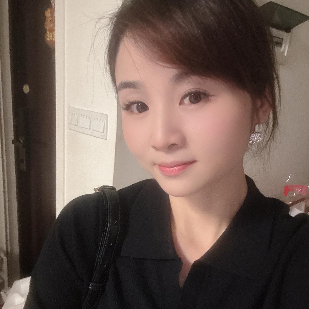 爱撸铁的家具销售店长，向大大