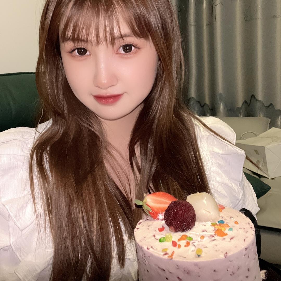 -甜甜圈🍩