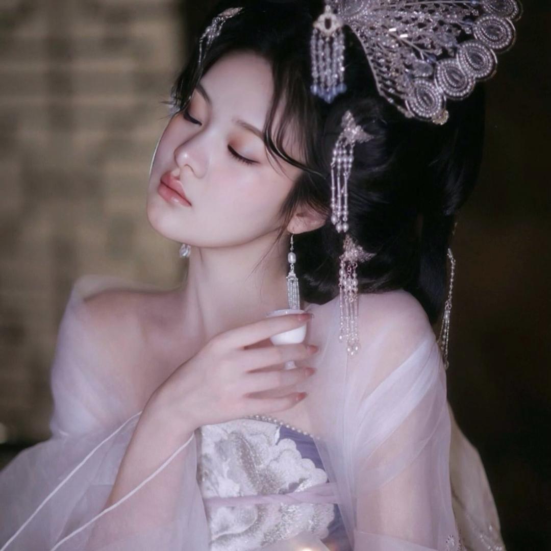妃妃穿搭