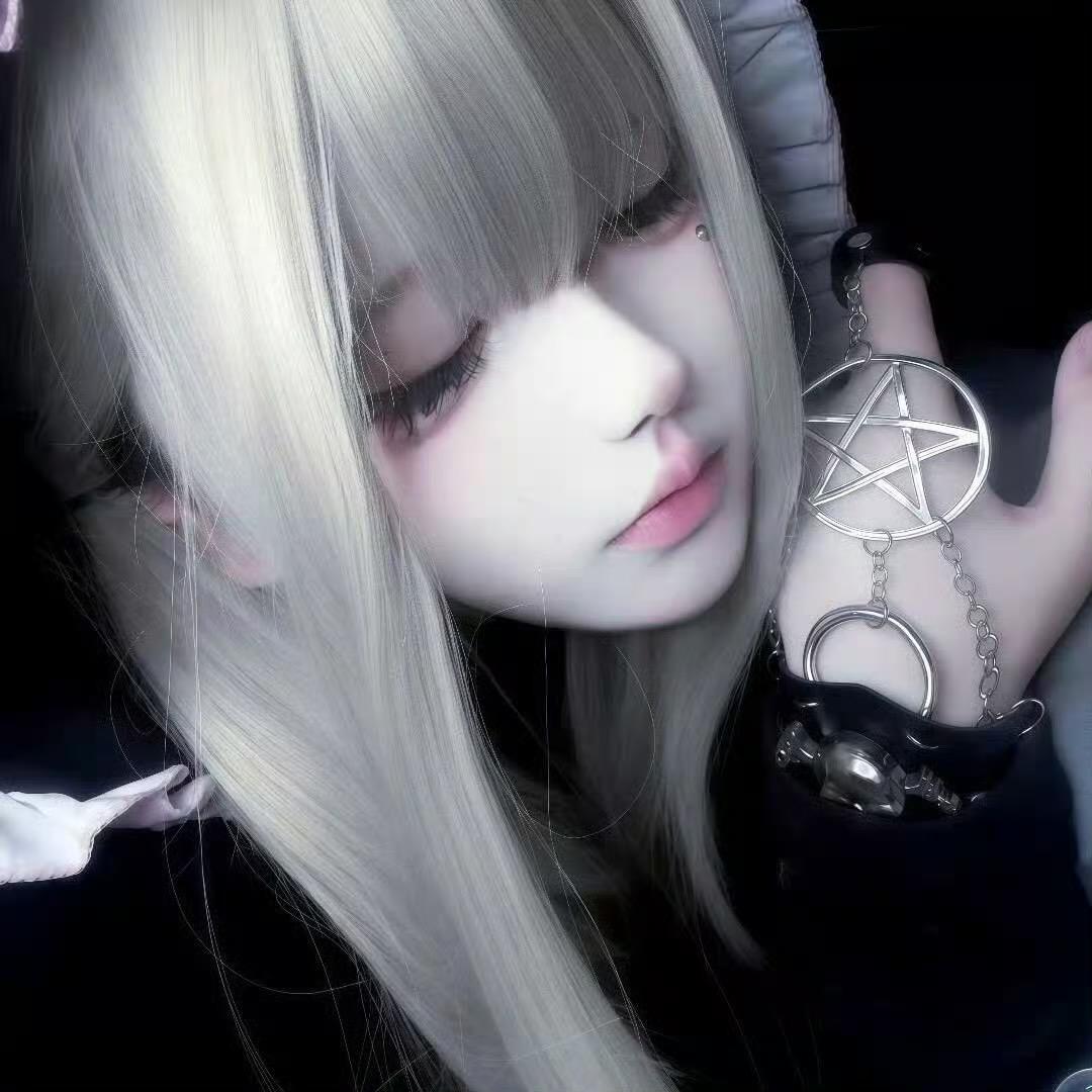 为卷毛捅兄弟两刀