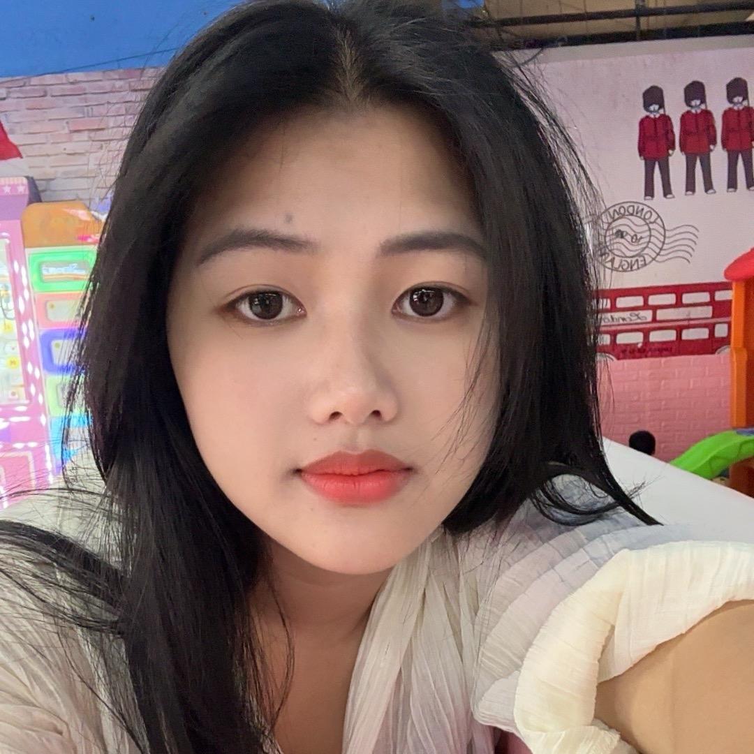 小阿花呀🐯（朋友圈）