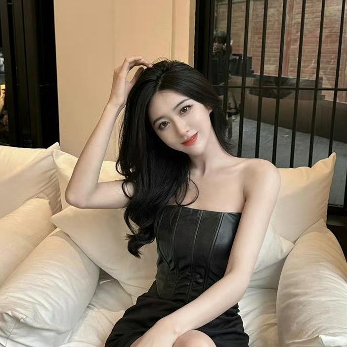 熟悉的女背影