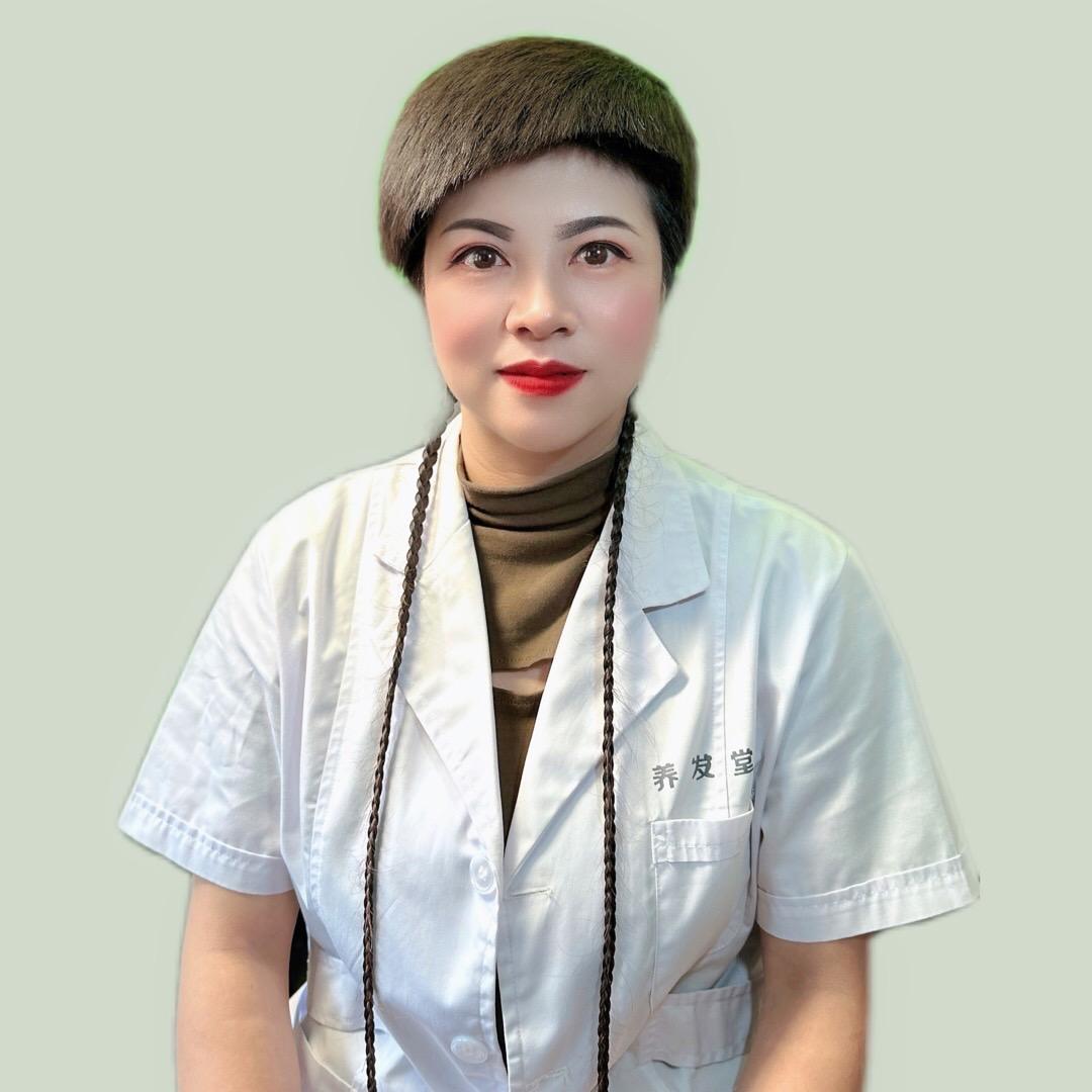 白发小艳子
