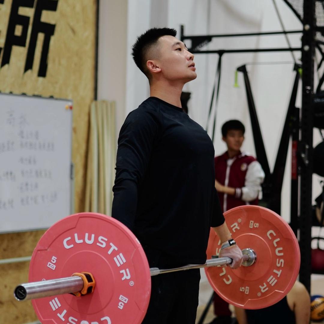 陪你自律的小布@抖音