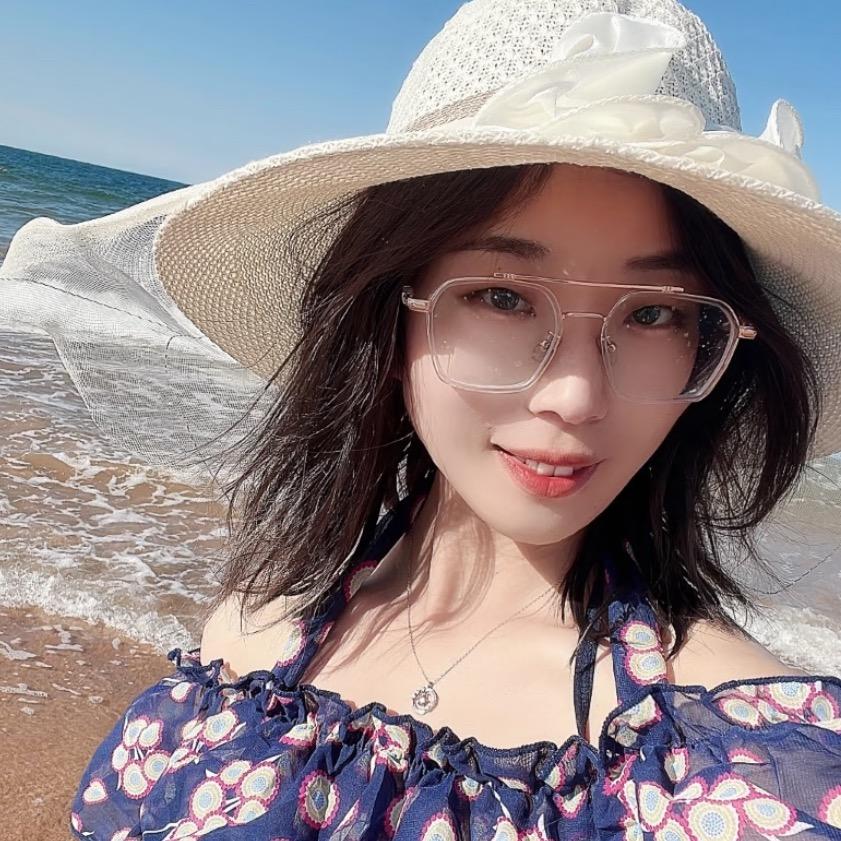 蜜桃小姐姐🍑