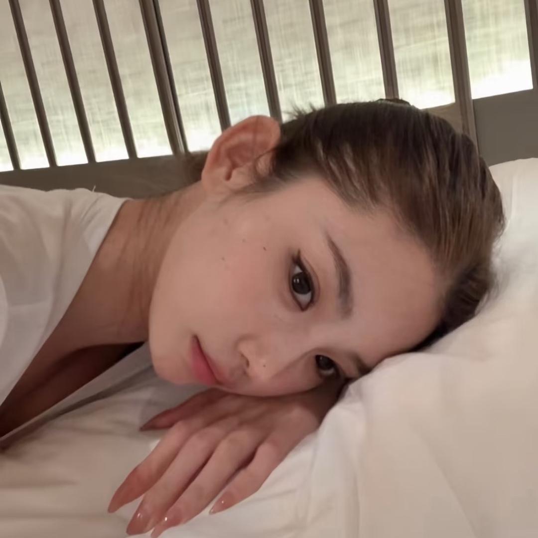 椿几页