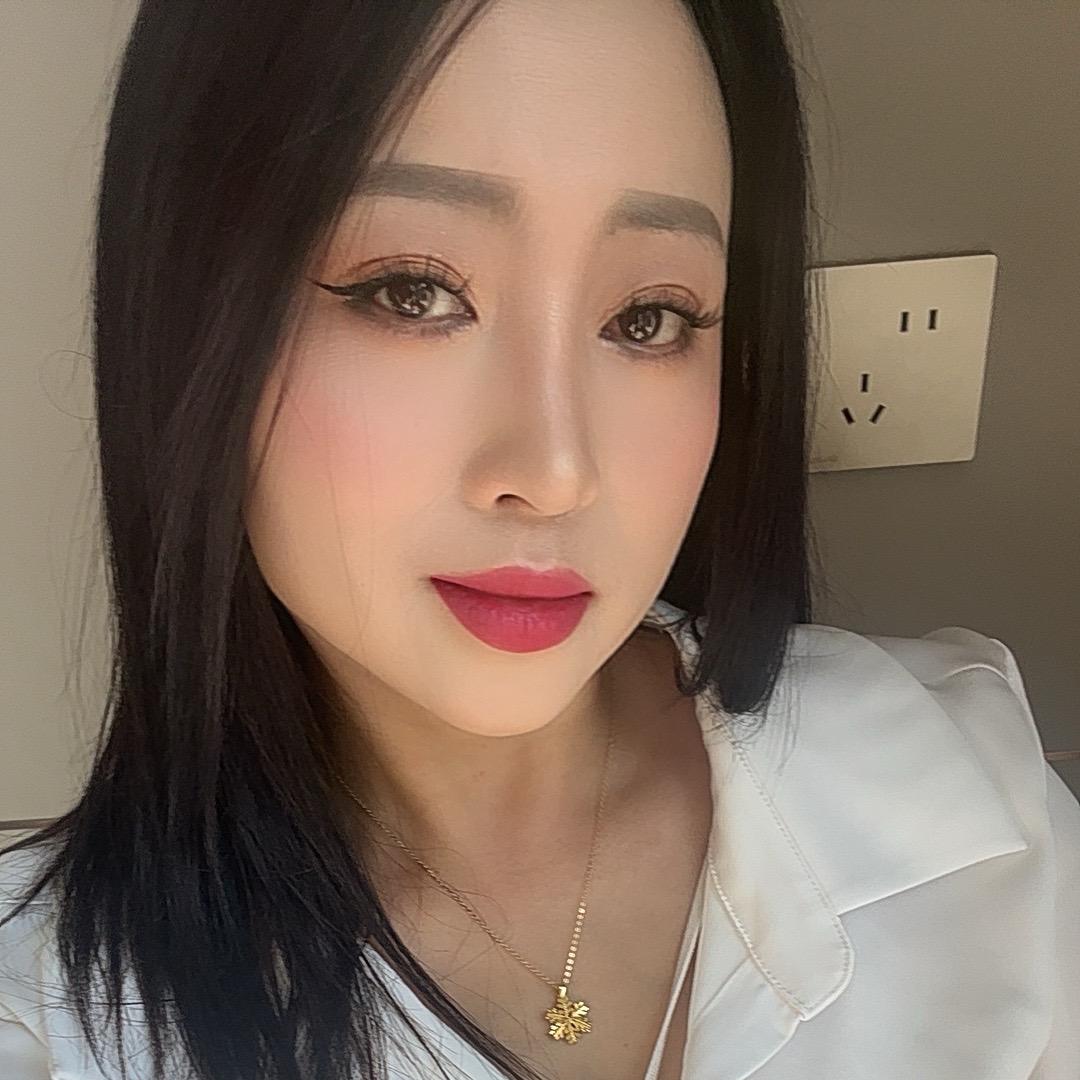 ꧁༺ཌ༈晓晓༈ད༻꧂