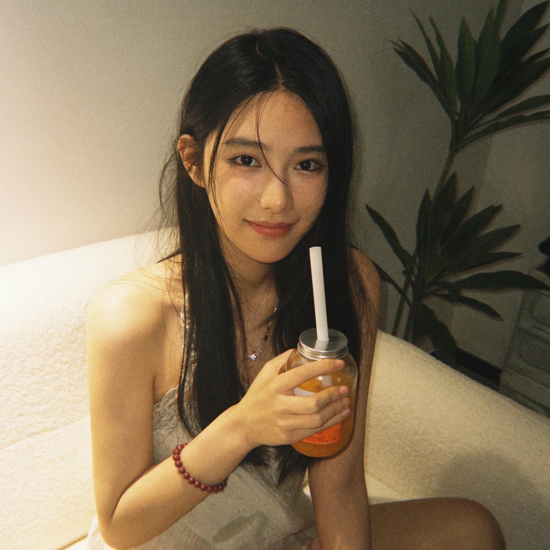 蕾砸