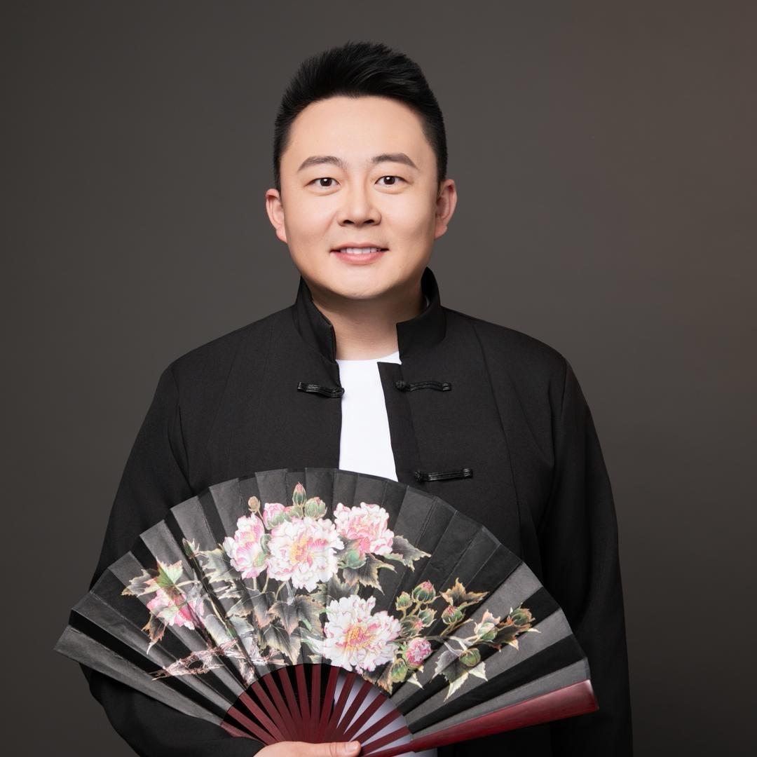 富贵翡翠陪逛