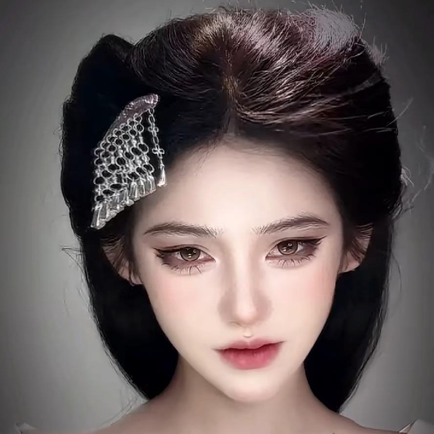 很哇塞的女孩👧