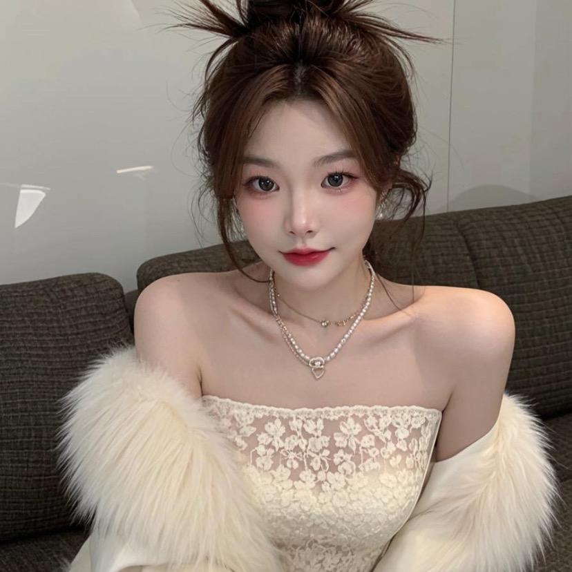 小小的诗诗