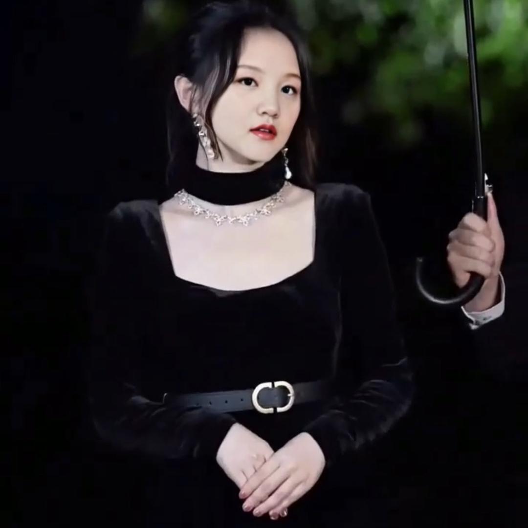 是云宝吖🌺🌸🥀